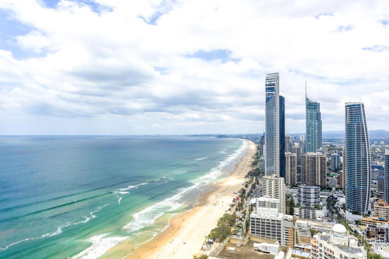 Sea View Beachfront Apartment In Surfers Голд-Кост Экстерьер фото